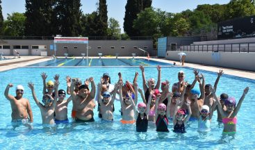 Çocuklar hem eğleniyor hem spor yapıyor