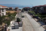 Cunda Adası’nda yol yenileme çalışmaları tüm hızıyla sürüyor