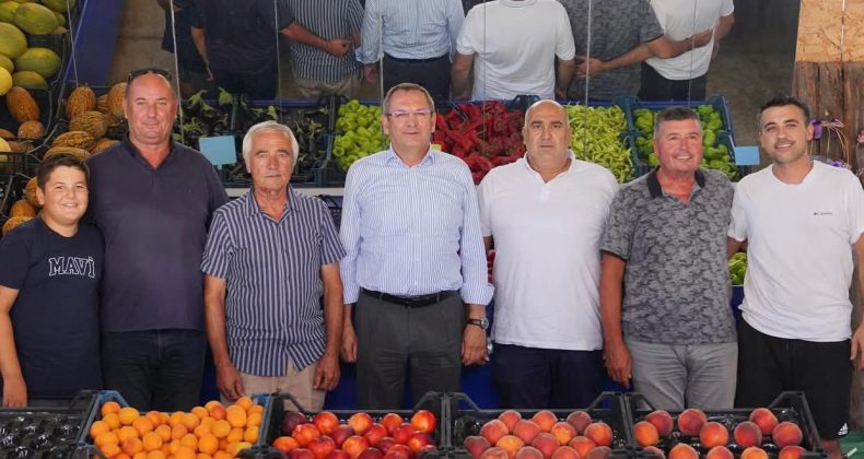 Başkan Mesut Ergin Altınova’da Vatandaşlarla Buluştu: “Dayanışmayla Bir Arada Olmaya Devam Edeceğiz”
