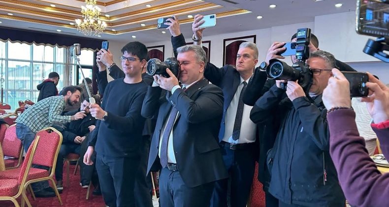 “Medyanın varlığı, demokratik toplumun olmazsa olmazıdır”