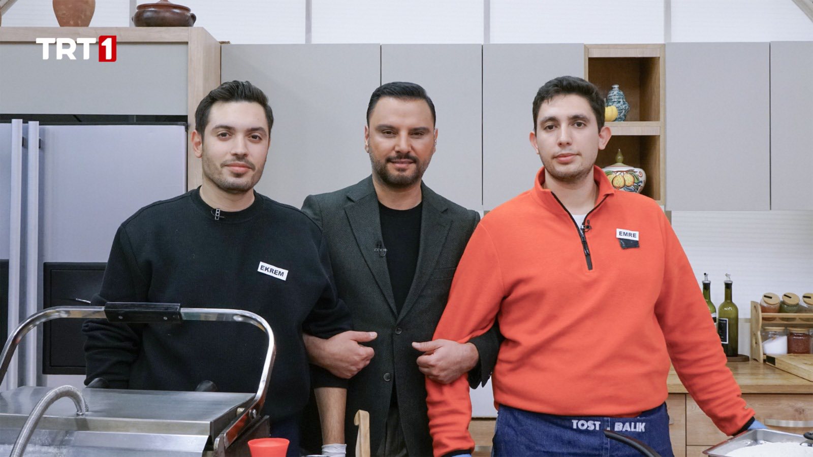 Ayvalık tostu TRT 1 ekranlarında tanıtıldı