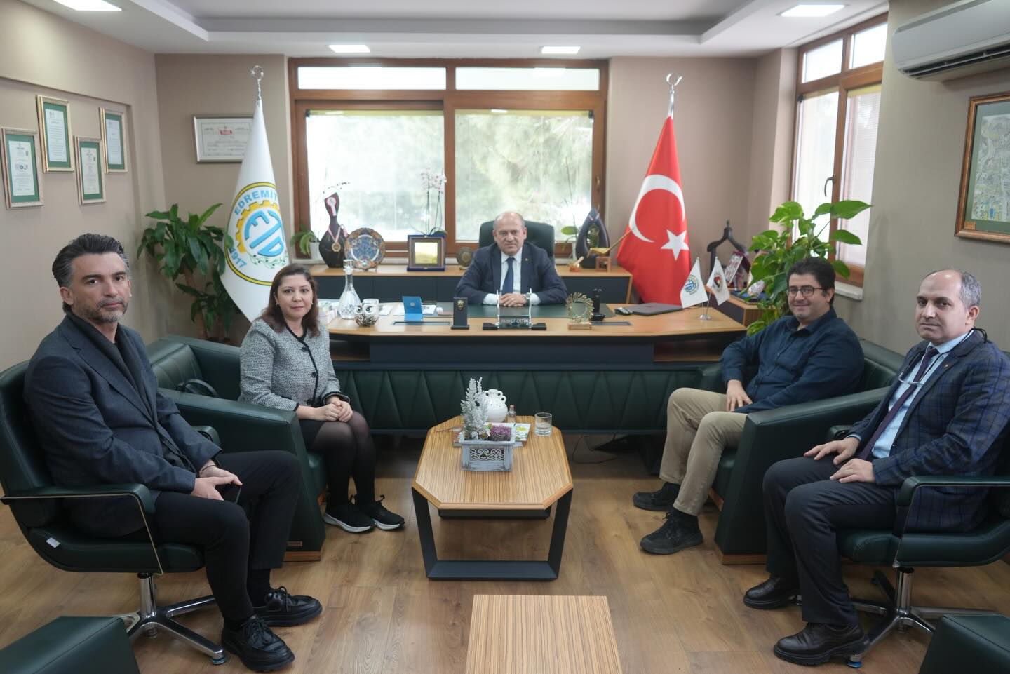 ETO Başkanı Ahmet Çetin, akademisyen ve turizmci konuklarını ağırladı