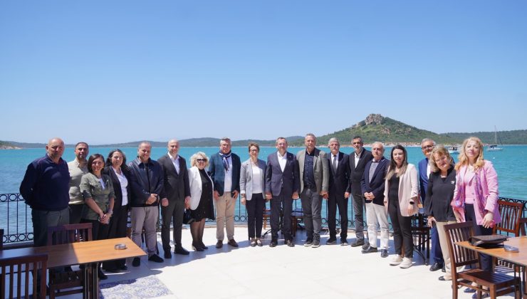Kent Konseyleri Ayvalık’ta buluştu