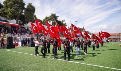 Ayvalık’ta 23 Nisan Ulusal Egemenlik ve Çocuk Bayramı coşkuyla kutlandı