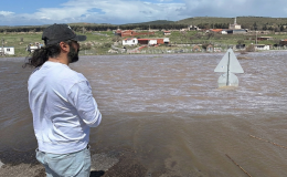 Nikita Deresi taştı, yollar sular altında kaldı