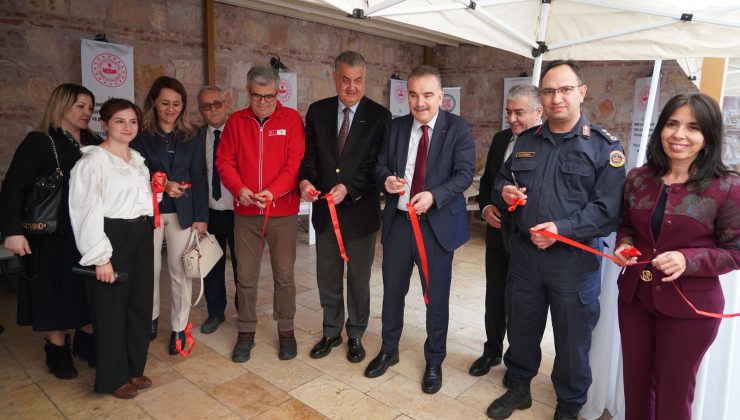 SODAM Kursiyelreninden el emeği sergisi