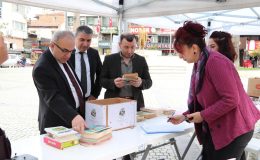 Edremit’te kitap bağışı kampanyası başladı: “Bir çocuk değişir, Edremit değişir”