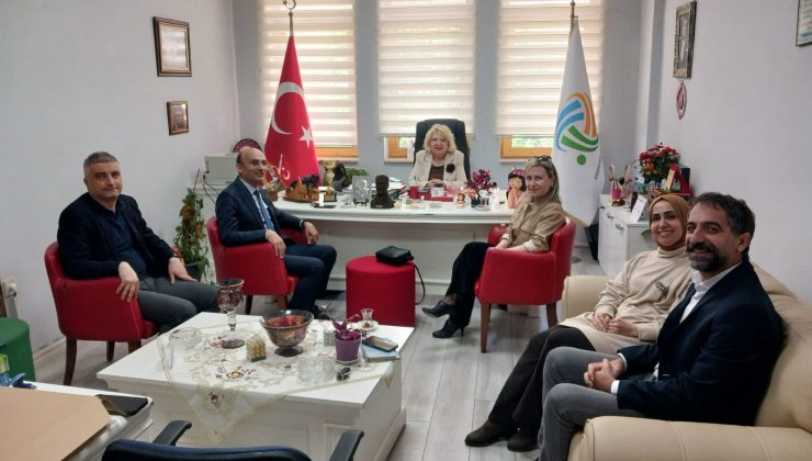 Edremit’te kuşaklar buluşuyor