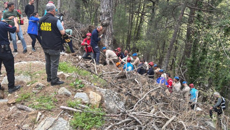 Sarp kayalıklardan acı tahliye