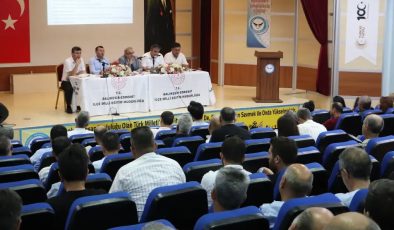 Edremit’te 2025-2026 eğitim öğretim yıl sonu değerlendirme toplantısı gerçekleştirildi