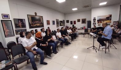Edebiyat Akademisi’nde Sanat ve Müzik İç İçe
