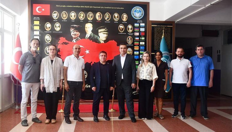 Rektör Prof. Dr. Yücel Oğurlu’dan Edremit Meslek Yüksekokuluna ziyaret