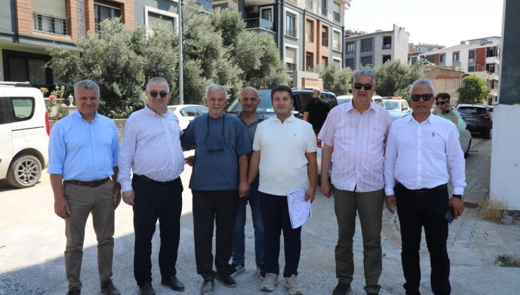 Edremit’te yol seferberliği sürüyor