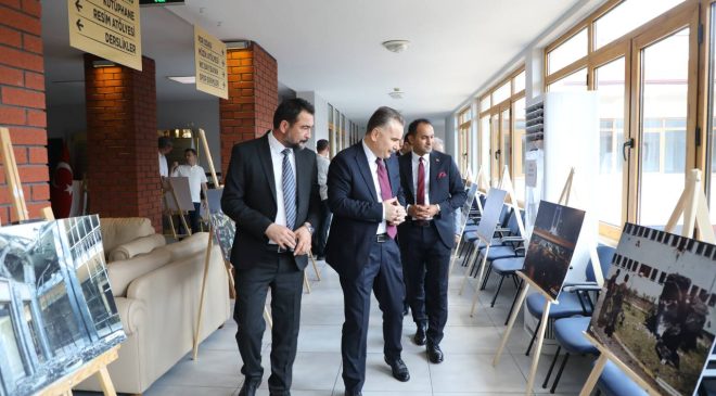 Edremit’te ‘İrade Bizim Zafer Bizim” konulu fotoğraf sergisi 