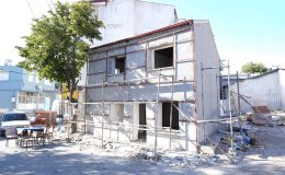 Usta şairin Burhaniye’deki evi müzeye dönüşüyor