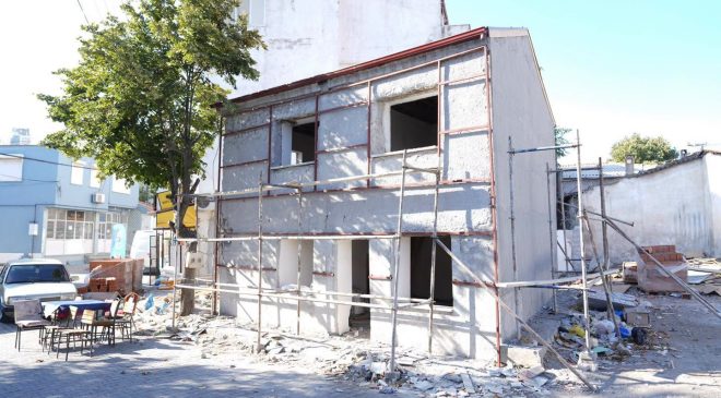 Usta şairin Burhaniye’deki evi müzeye dönüşüyor