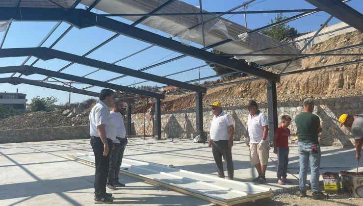 Başkan Ersoy devam eden yatırımları mahallelerde inceledi