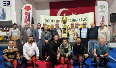 Dünyanın en büyük Yorkshire Kanarya Yarışması Edremit’te yapıldı