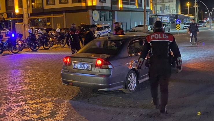 Edremit’te 39 aranan şahıs yakalandı
